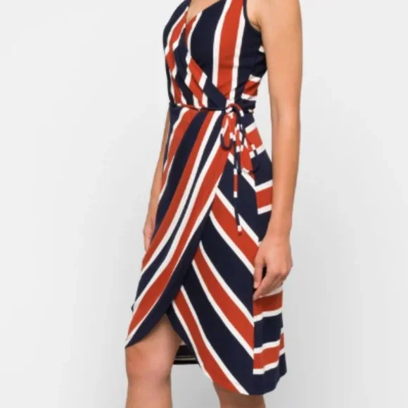 Stripe Dress - Picture 4 of 8